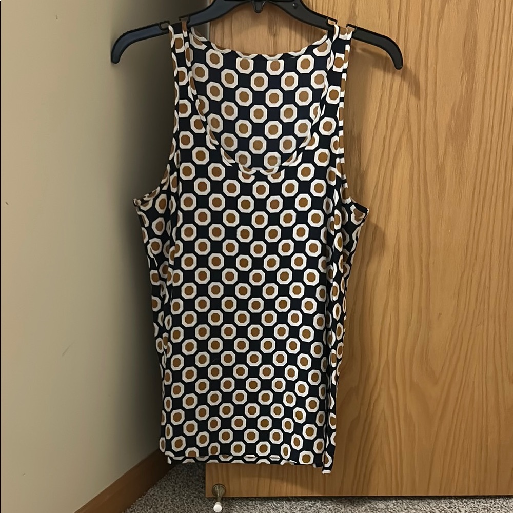 Geometric Patterned Sleeveless Top